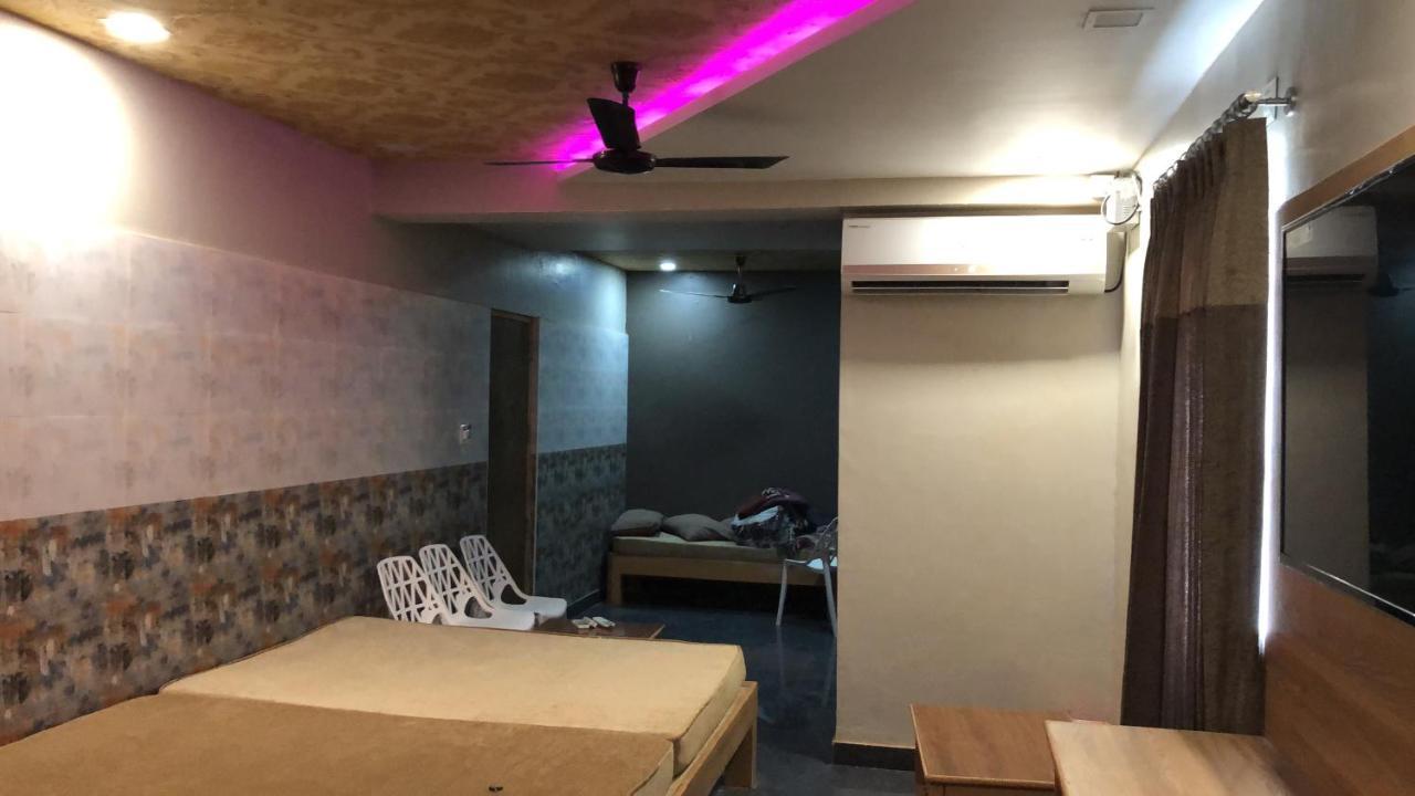 C M Hotel New Wodapatti المظهر الخارجي الصورة